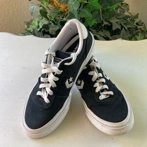 Youth Black Lace-Up Boulevard Converse Skate Shoes Size Youth Size 3